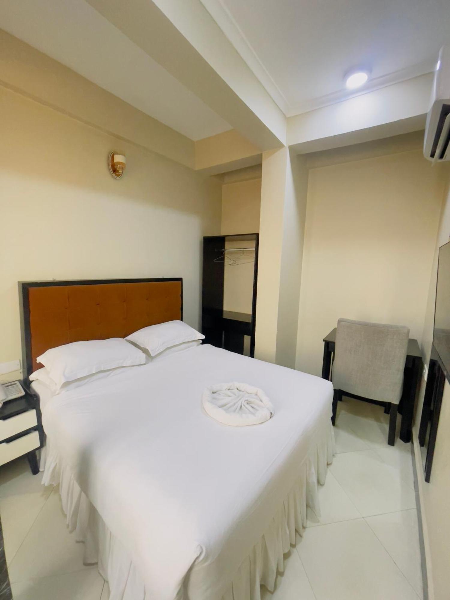 Diary Hotel Dar es Salaam Exterior photo